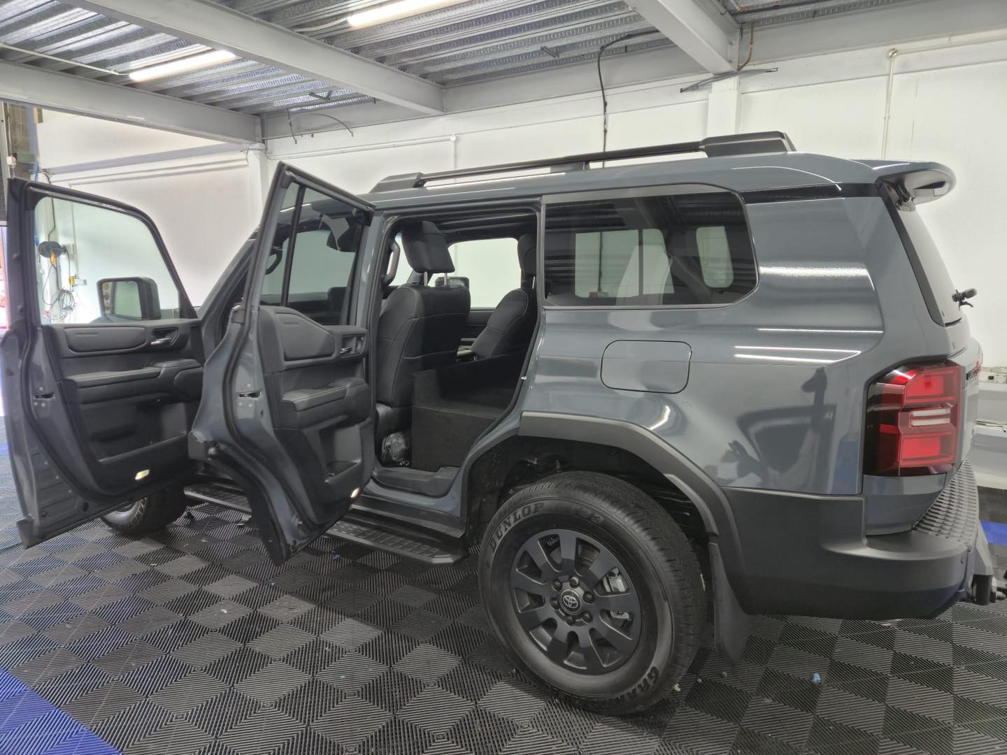 Dealership customer second image